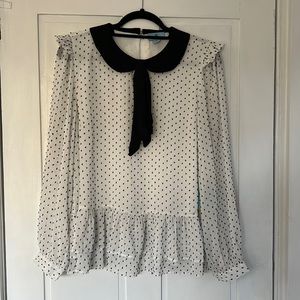 Black and White Flowy blouse